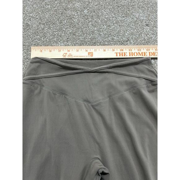 Buffbunny Girlfriend Legging Women’s XL Chai latte Yoga Athleisure - Picture 4 of 9